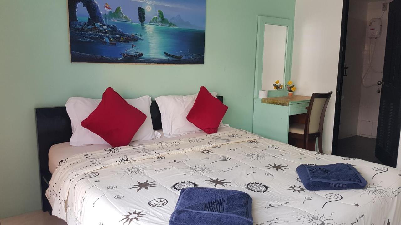 Patong Sunshine Guesthouse מראה חיצוני תמונה